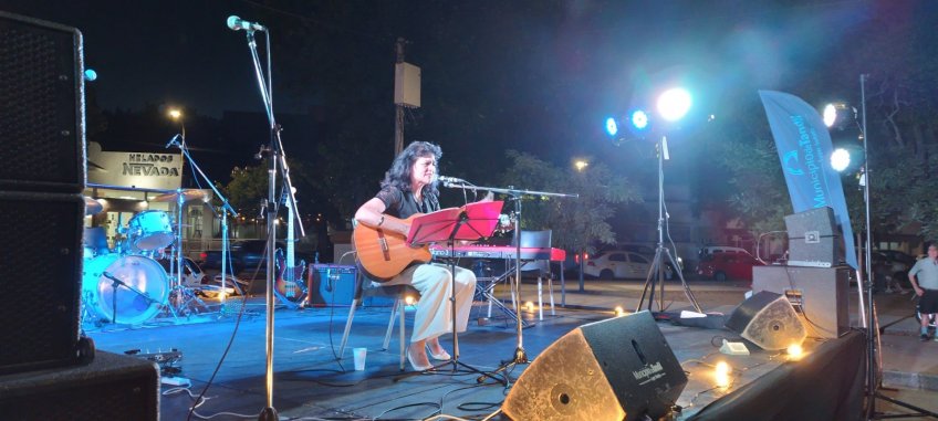 Se festejó el Día Nacional de Músico en la Plaza Moreno